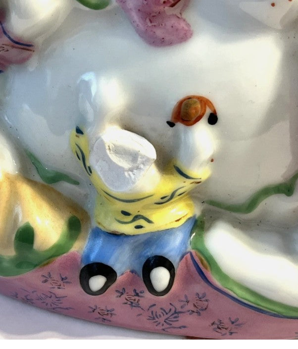 Vintage Chinese Porcelain Laughing Buddha with Children – Hand-Painted Figurine (Flaw)Vintage Chinese Porcelain Laughing Buddha with Children – Hand-Painted Figurine (Flaw)